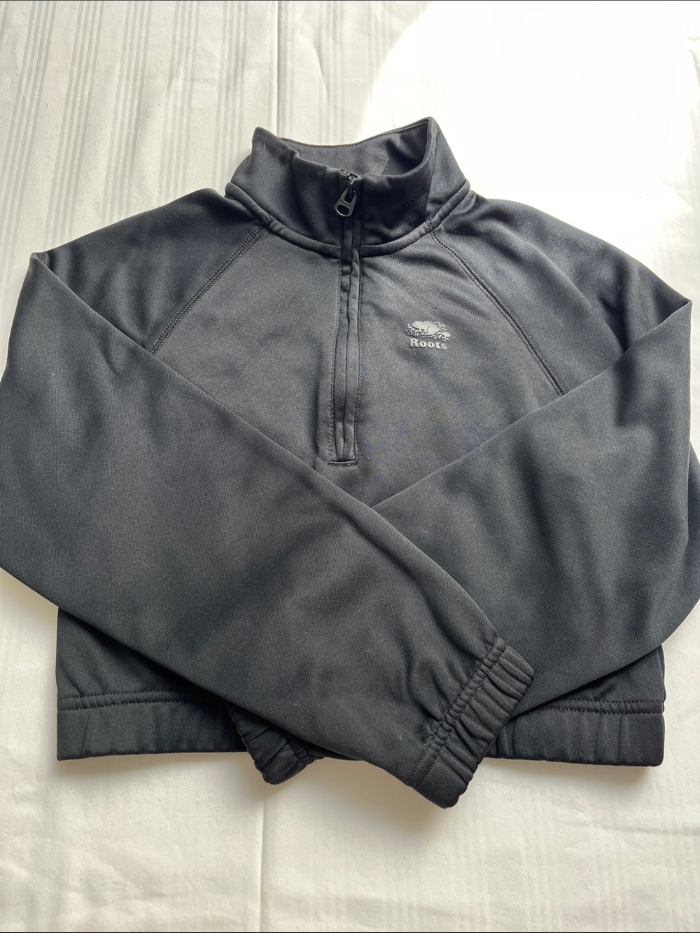 Roots Kids Black Half-Zip Cropped Sweatshirt Pullover Size 9-10 Years